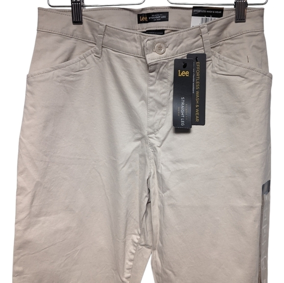 Lee NWT Relaxed Fit Straight Leg Mid Rise Pants Sz 6L - Picture 2 of 10